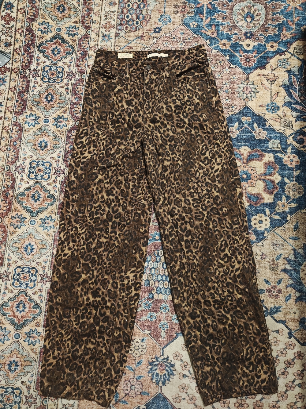 Levi's High-Rise Baggy Dad Leopard Print Jeans - Brown/Black